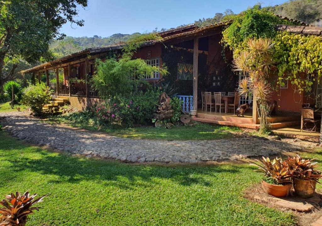 Itabirito House | Casa de campo acolhedora, espaçosa com piscina