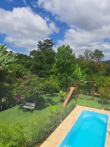 Louveira House | Casa de campo (chácara) em Louveira