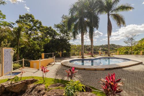 Jacarei House | Casa de Campo na Represa de Igaratá com Piscina