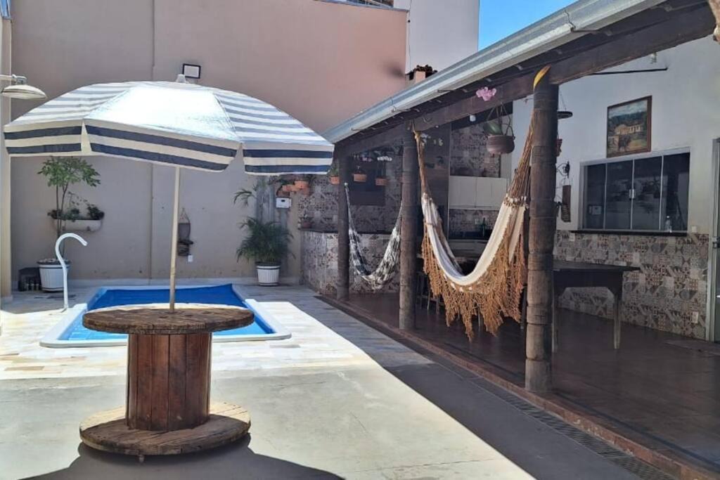 Lourdes House | Casa de Temporada Uberaba Piscina
