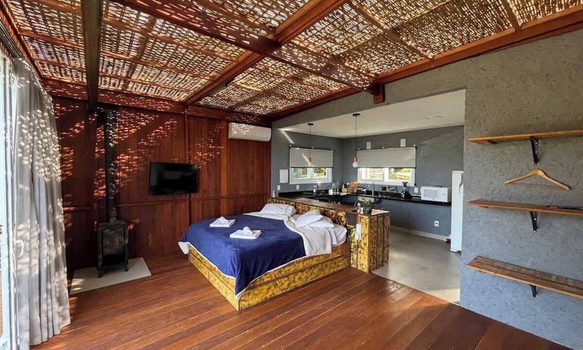 Acores House | Casa de Vidro Lombok - Hospedar com Propósito