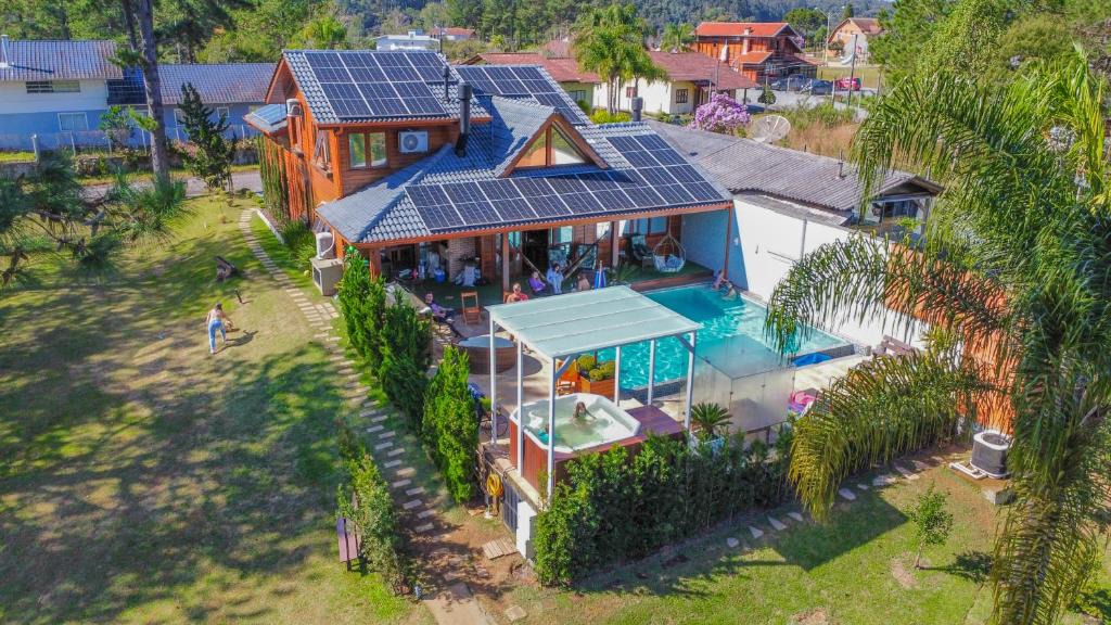 Rio dos Cedros House | Casa do Lago Pinhal