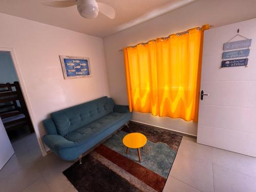 Indaia Apartment | Casa em Bertioga condomínio 200 metros da praia