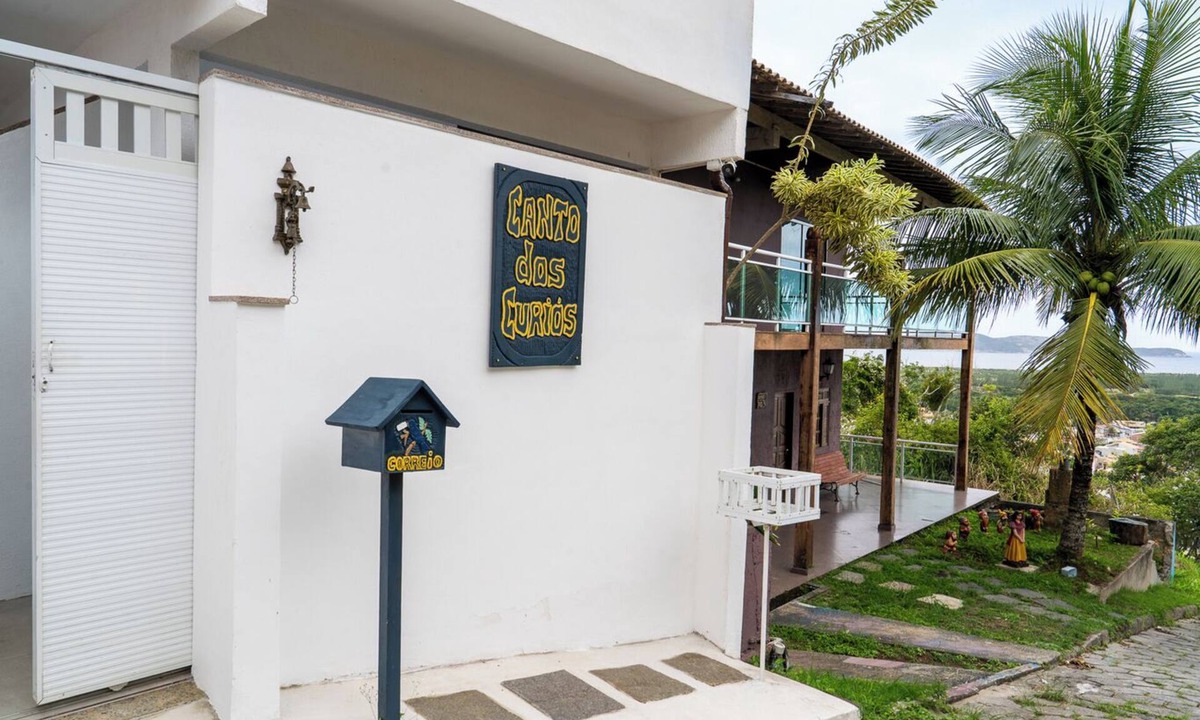 Cabo Frio Ski Chalet | Casa em cond. com lazer completo, Wi-Fi e garagem