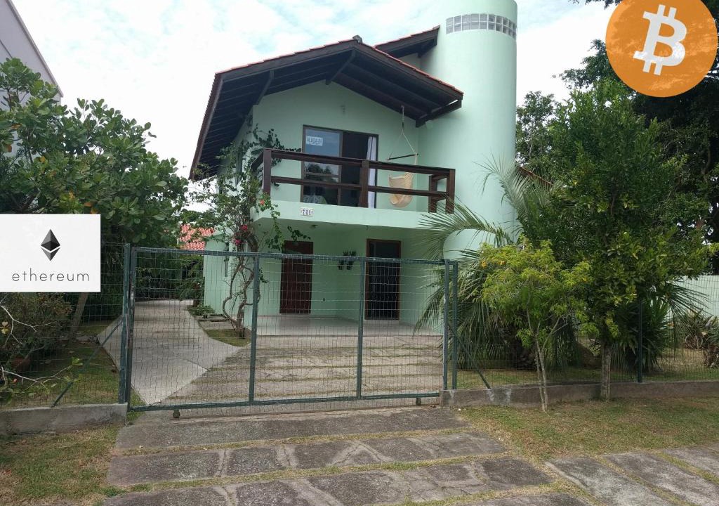 Daniela Apartment | Casa em pequeno Condo na praia da Daniela.