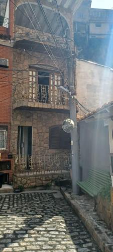 Catete House | Casa em Vila fechada no Catete para até 06 pessoas