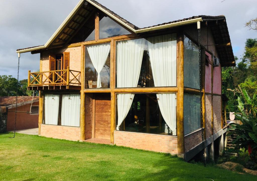 Feiticeira House | Casa Feiticeira