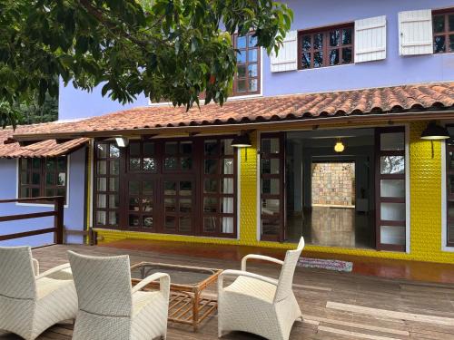 Piedade do Paraopeba House | Casa Francesa da Mata com Piscina no Retiro do Chalé Inhotim