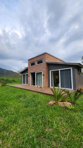 Timbe do Sul House | CASA GRÊS - Pousada Vale das Escarpas