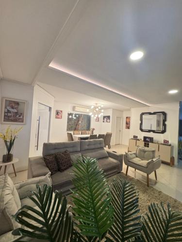 Souza House | CASA Hangar