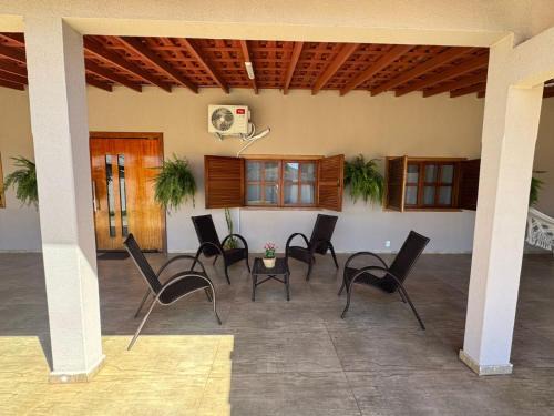 Barra do Garcas House | Casa linda com 3 quartos no centro da Barra do Garças