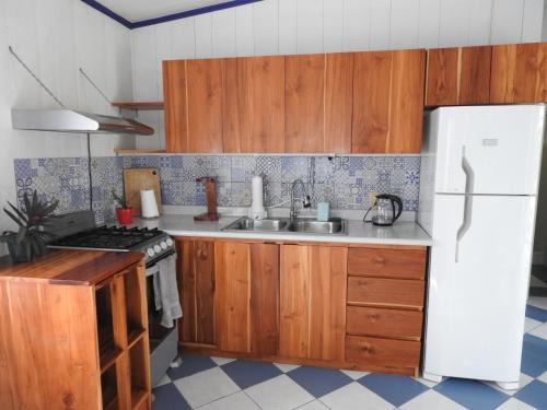 Lepanto House | Casa Mares