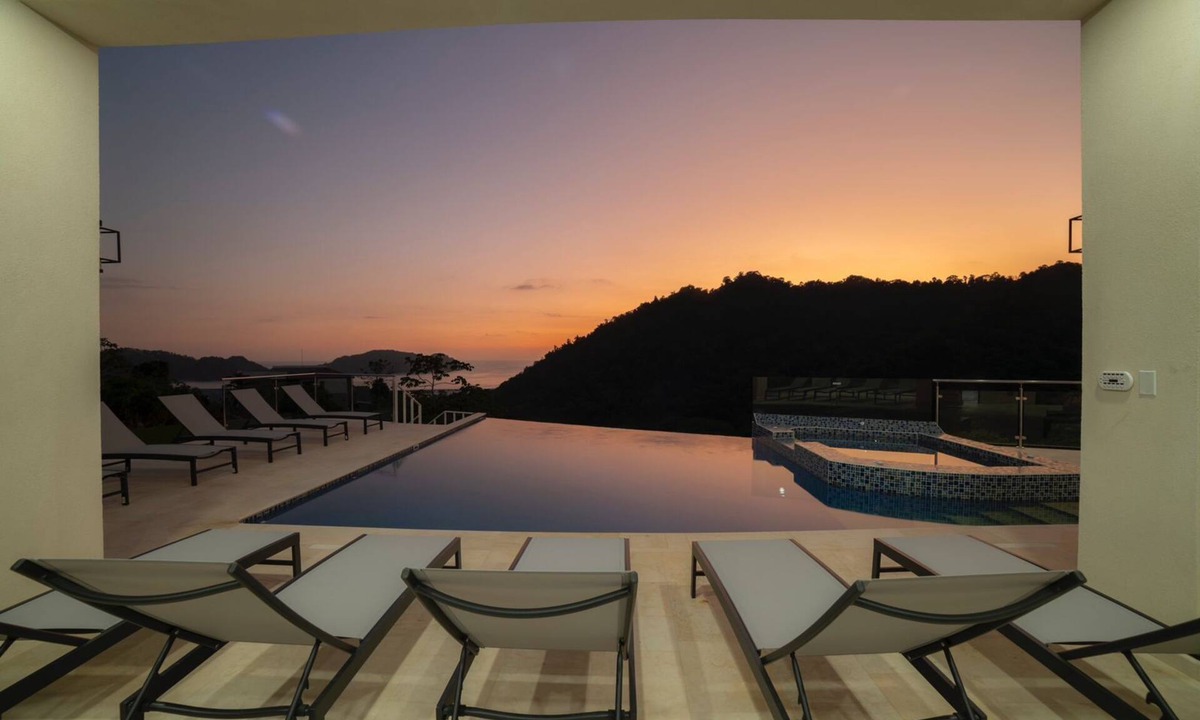Jaco House | Casa Maverick