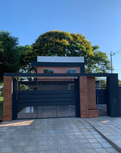 Encarnacion Apartment | Casa moderna cerca de la playa