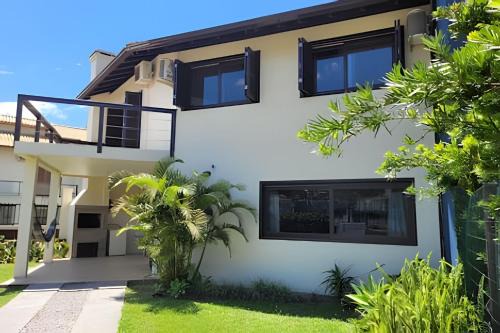 Morrinhos Villa | Casa Morrinhos 01