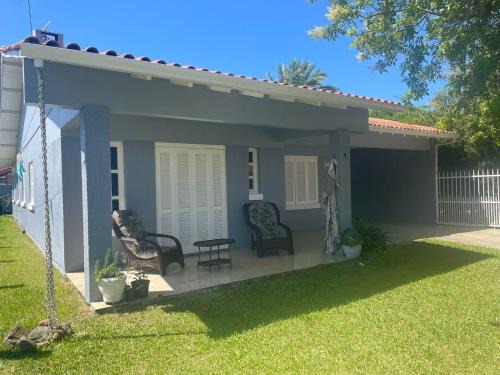 Xangri-La House | casa no centro proximo ao mar