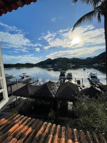 Centro House | Casa Pé na Água Angra dos Reis