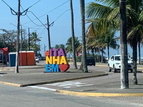 Itanhaem House | Casa para até 10 pessoas com 2 banheiros, 1 quente