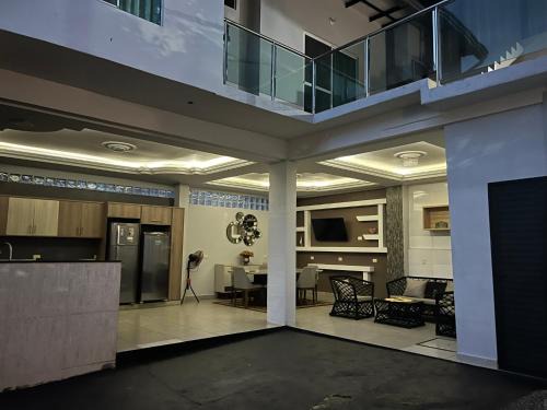 Ciudad Del Este House | Casa Quinta Locha