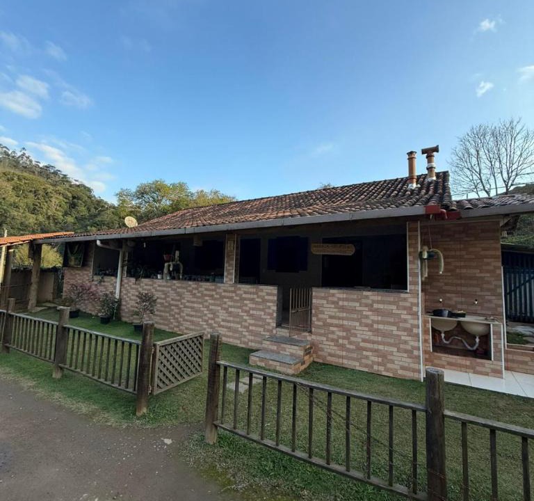 Alfredo Chaves House | Casa Recanto Pin