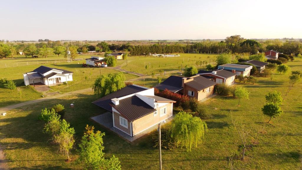 Ramallo House | Casa rural cerca del arroyo y el río Paraná