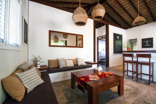Atins House | Casa Shaka