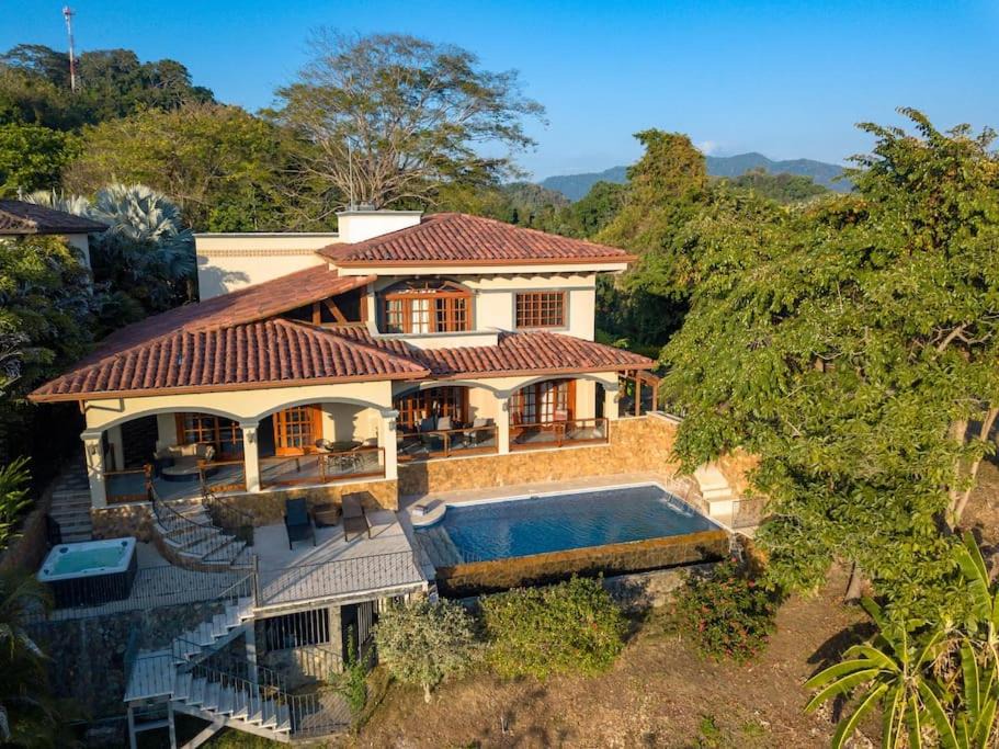 Jaco Villa | Casa Sol