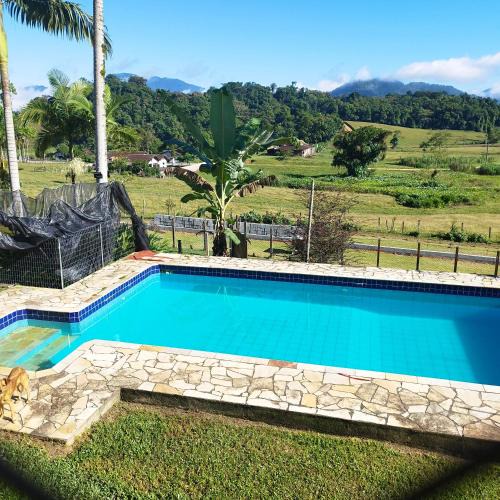 Pomerode House | Casa suíça luxo-suite nr2- para 4 pessoas