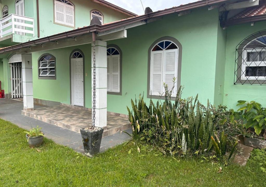 Barra da Lagoa House | Casa térrea com churrasqueira a metros da praia