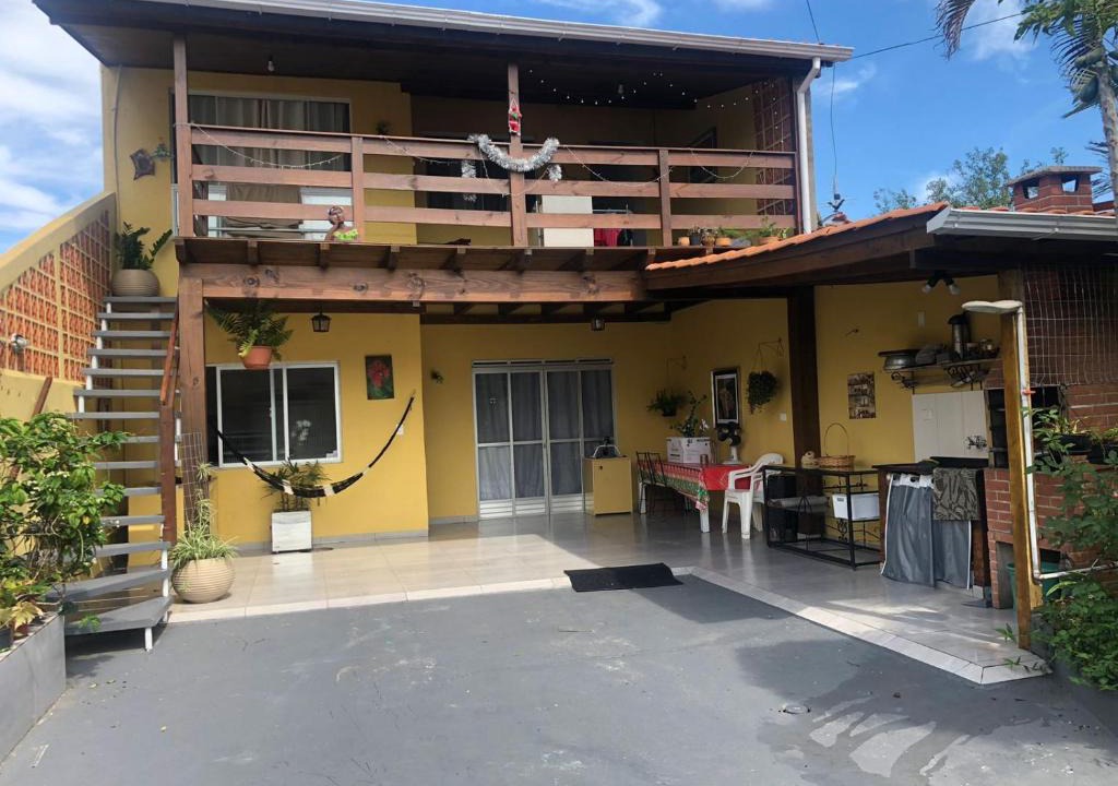 Campeche Sul House | CASA TERREA ESPAÇOSA PRAIA CAMPECHE MORRO DAS PEDRAS 1km da praia