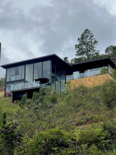 Sao Sebastiao das Aguas Claras House | Casa Vilas Boas Macacos