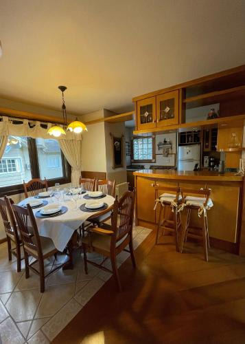 Gramado Apartment | Centro! Duplex familiar.