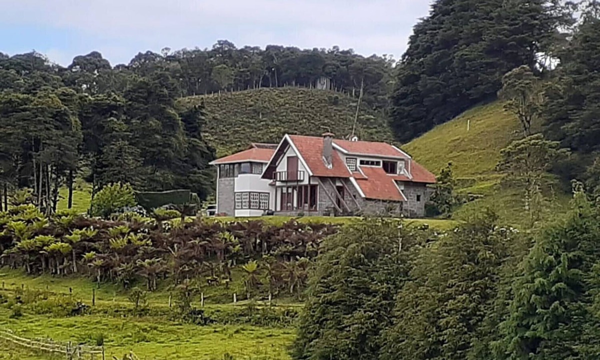 Cunha Cottage | Chácara com Wi-Fi, churrasqueira e lazer em Cunha