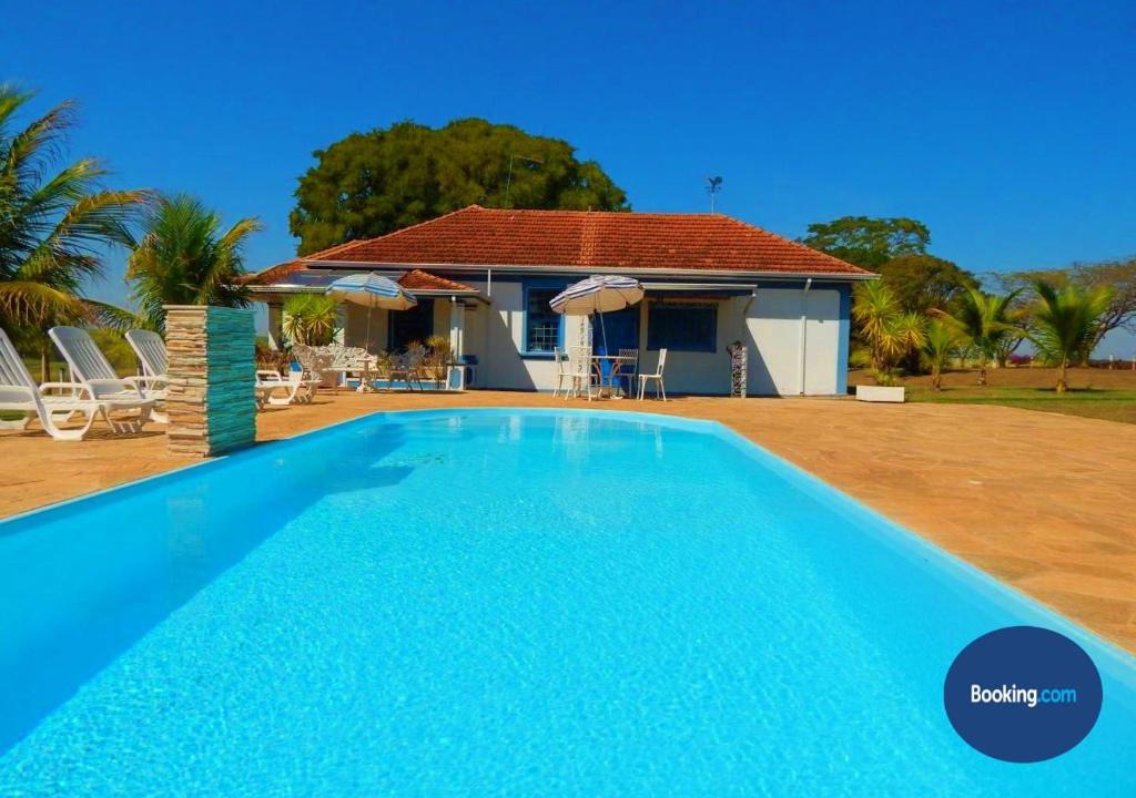 Tabapua House | Chácara Perúgia