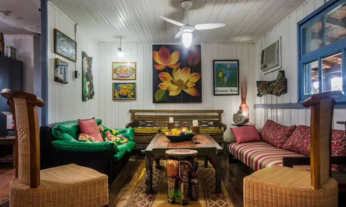 Morrinhos Ski Chalet | Chalé Aconchegante na Beira do rio e 100 mts do mar