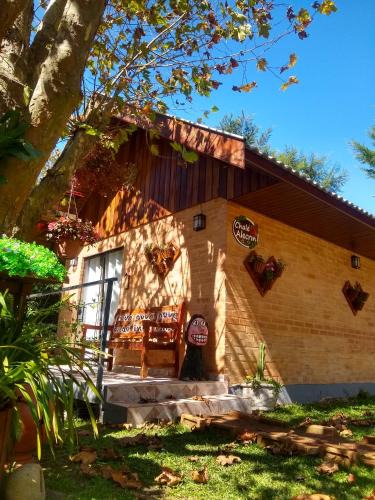 Recanto Araucaria House | Chalé Alecrin, lançamento em conforto e estilo!