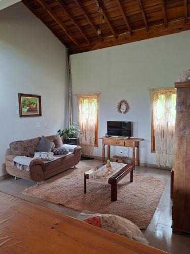Cambui Ski Chalet | Chalé Araucárias-Recanto dos pássaros