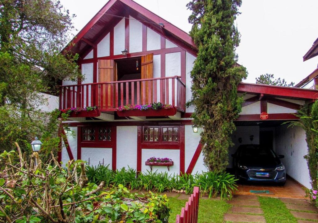 Vila Everest Ski Chalet | Chalé com lareira e Wi-Fi em Campos do Jordão - SP
