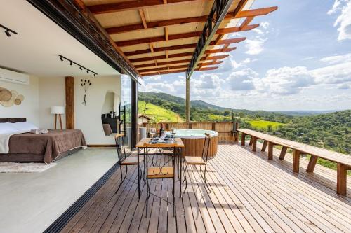 Mogi das Cruzes Ski Chalet | Chalé Contêiner- Hidro com vista para montanhas