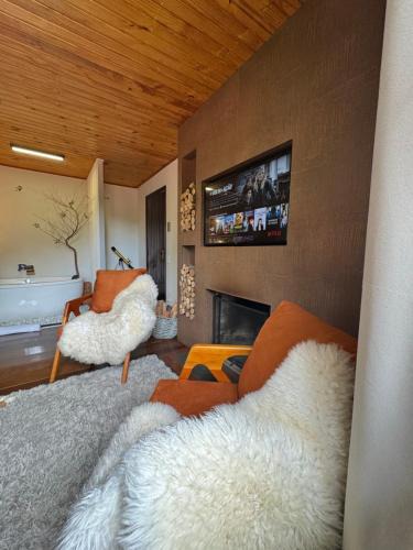 Jardim do Embaixador Ski Chalet | Chalé em condomínio a 1km do Capivari - KG Home