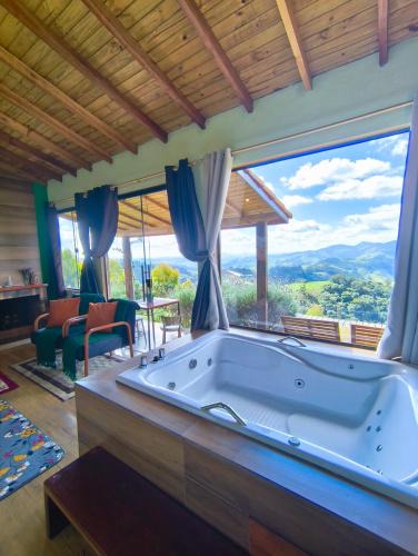 Costas Ski Chalet | Chalé horizonte azul