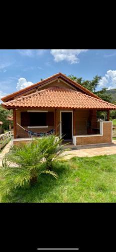 Sao Thome das Letras Ski Chalet | Chalé Primavera - Véu de Noiva