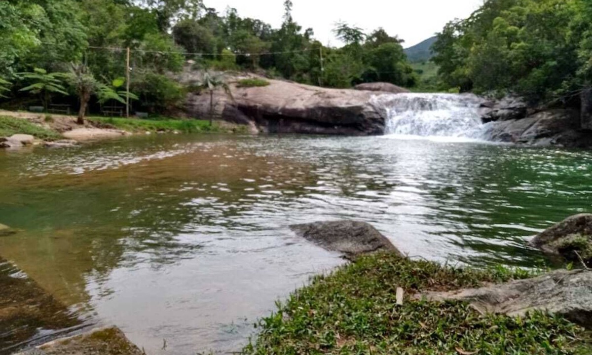 Imarui Ski Chalet | Chalé Recanto da Cachoeira, com Banheira de Hidromassagem com Agua Aquecida