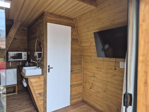 Praia da Armacao do Itapocoroi Ski Chalet | Chalé solmar