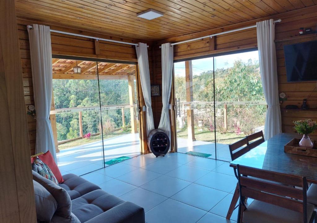 Vitor Hugo House | Chalé Vale Do Luar