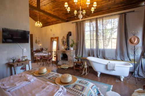 Cunha Cabin | Chalé Vilarejo - Vila Monte Cunha