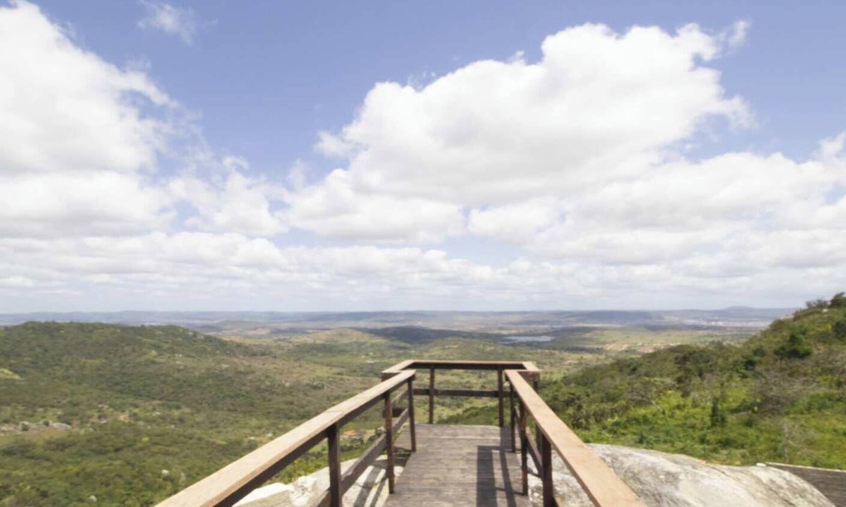 Bezerros House | Chale em Serra Negra com Vista Panorâmica