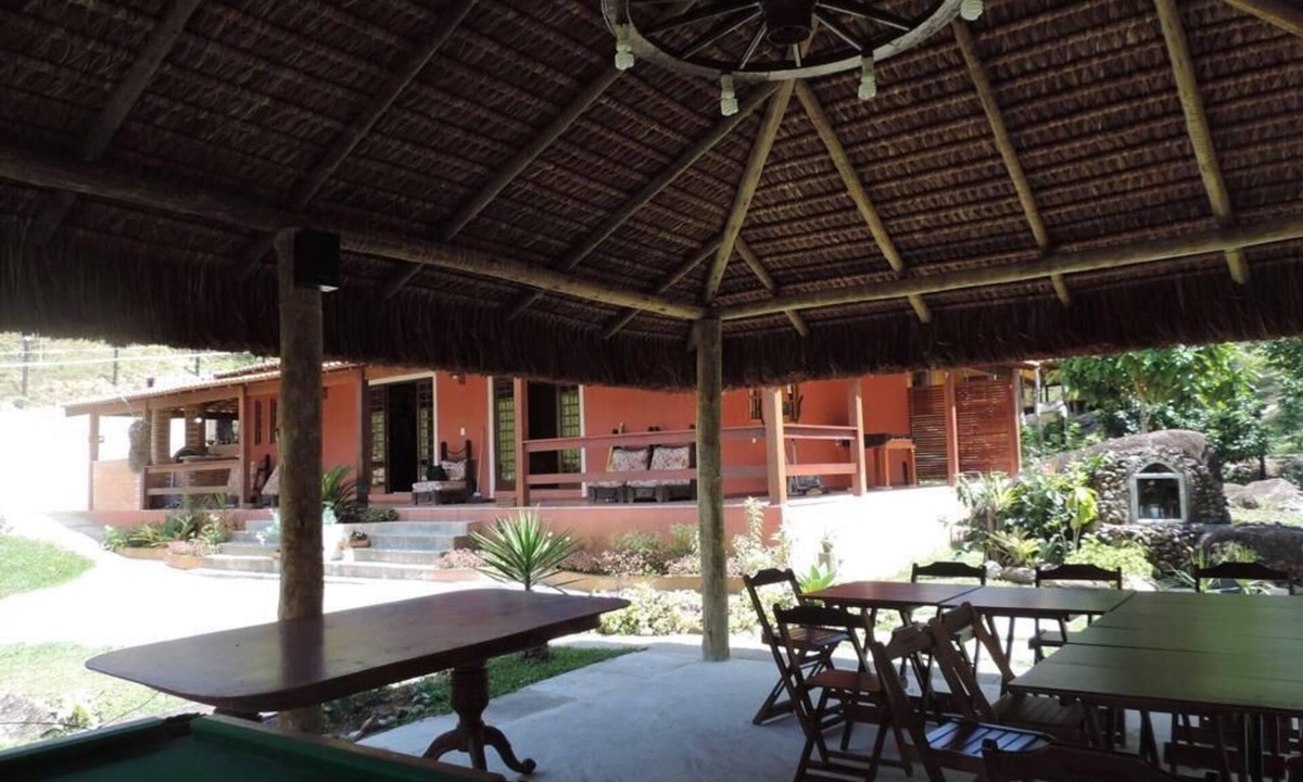 Rio Bonito House | Charm, comfort, peace and beauty: Impeccable structure for unforgettable moments.