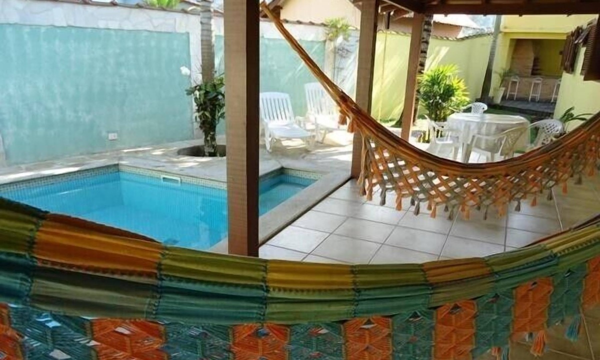 Ponte Branca House | Charming house with pool, 3 bedrooms, one suite, WI-FI, air conditioning.