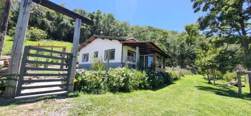 Sao Luiz Do Paraitinga House | Charmosa Casa em Sítio na Serra do Mar